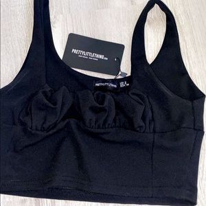 PRETTY LITTLE THING - CROPPED TANK !! NWT